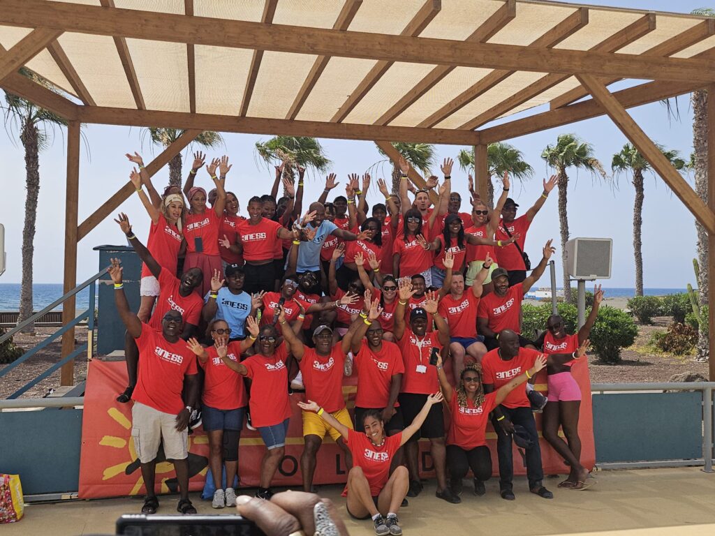 Hi... FitFever SALSAGO '25 team pose at Finale