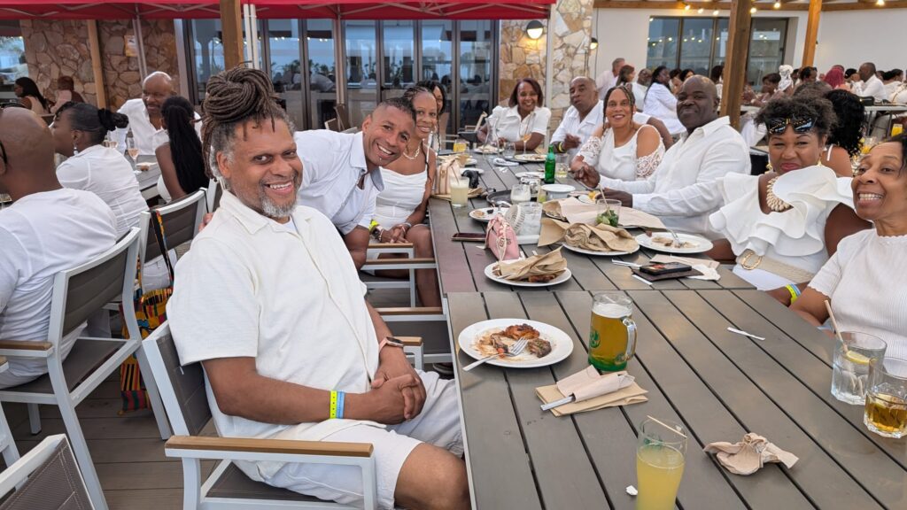 'A Taste of Salsa' Travellers & team pose at SALSOGA '25 White Party