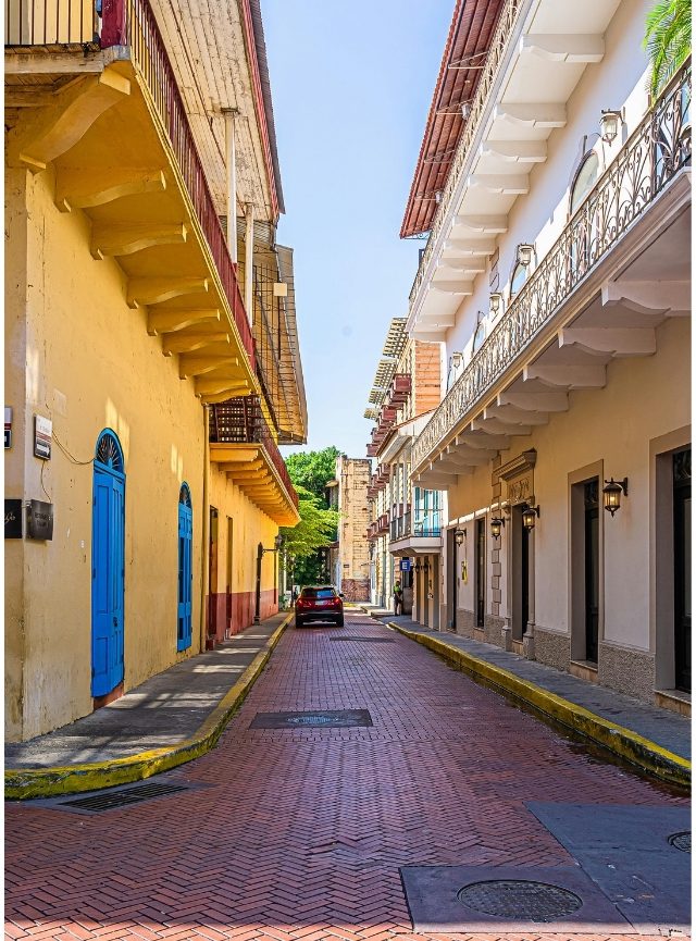 Colonial Panamaian buildings
