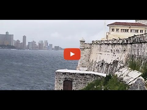 The view from Faro Castillo del Morro in Havana.