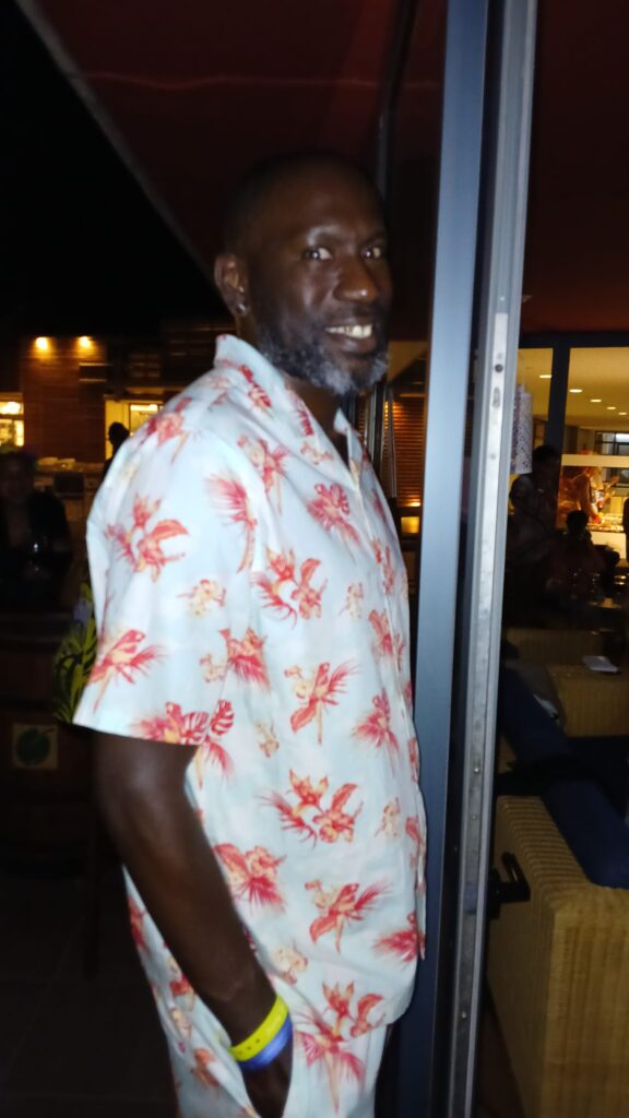 Shaq D poses at SALSOGA '24 Hawaii night