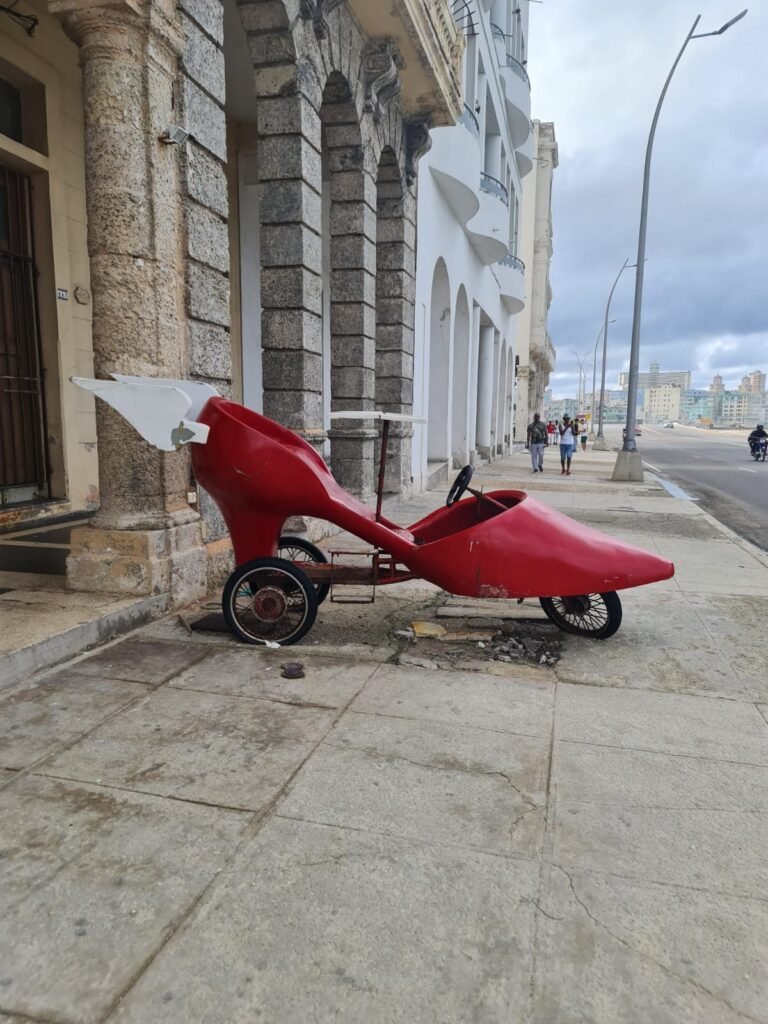 On the streets of Havana - Winged red shoes!